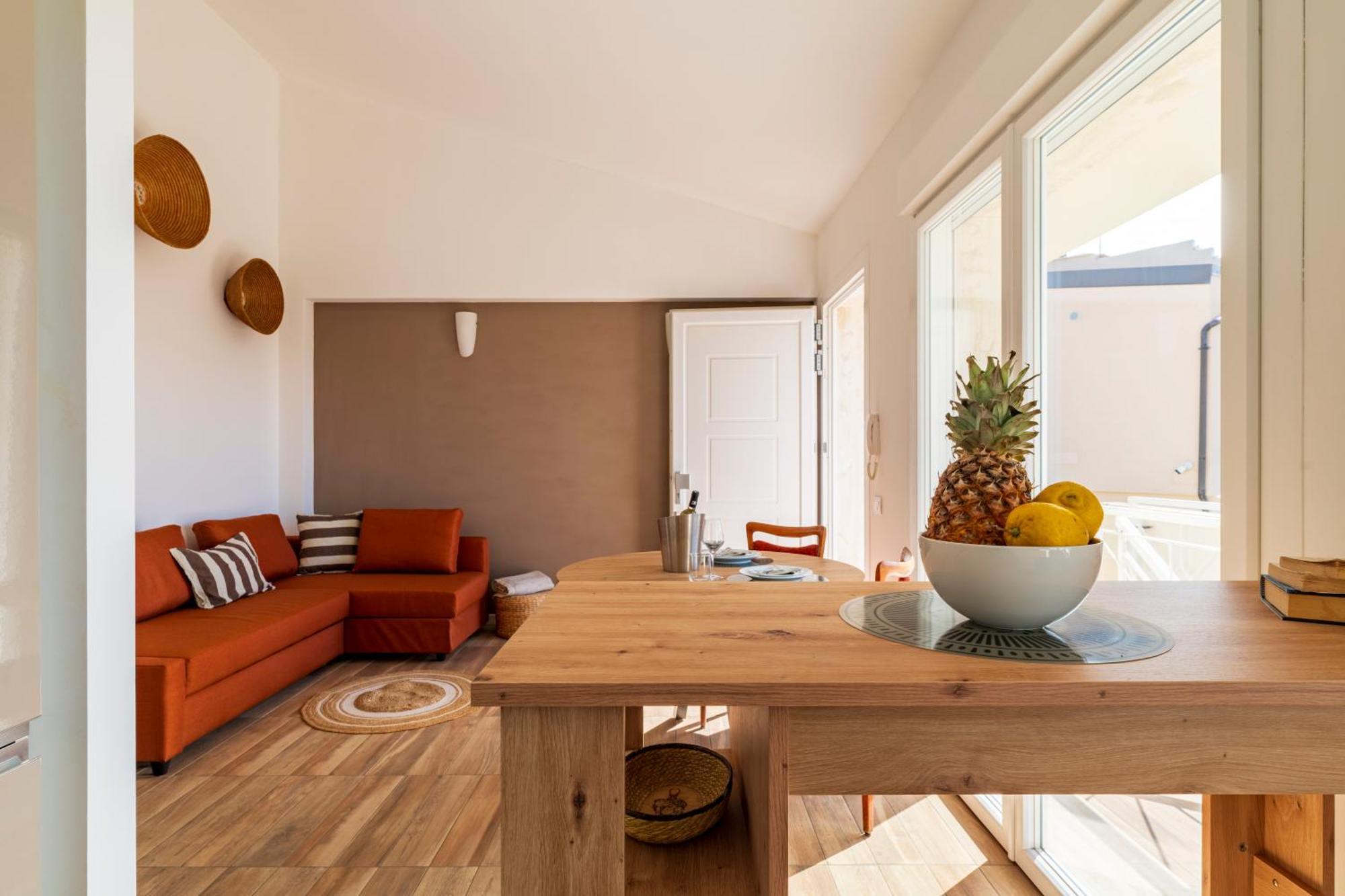 Sardinian Pearl - Poetto Villa, South Sardinia Villa *